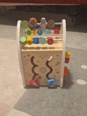 Imagimarium Wooden Space Activity Cube for Kids - Multicolor